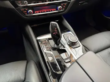 520d Limousine Navi AHK Head-Up Laser Kamera