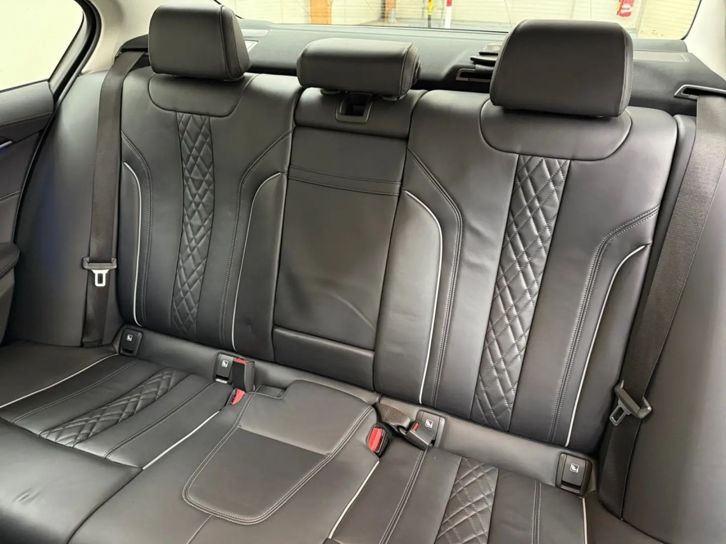 520d Limousine Navi AHK Head-Up Laser Kamera