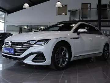 Arteon 2.0 TSI R-Line IQ-LIGHT PANO STANDHZ. AHK