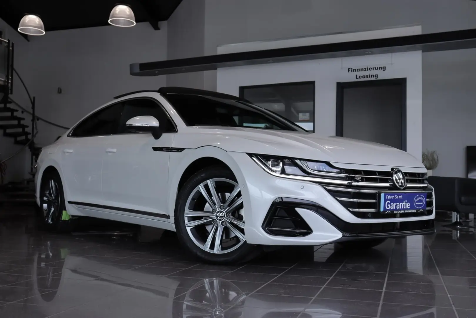 Arteon 2.0 TSI R-Line*IQ-LIGHT*PANO*STANDHZ.*AHK
