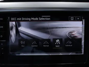 Arteon 2.0 TSI R-Line*IQ-LIGHT*PANO*STANDHZ.*AHK