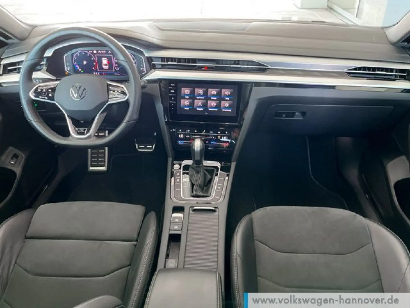 Arteon 2.0 TSI DSG R-Line Navi LED Pano PDC Kame