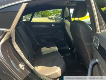 Arteon 2.0 TSI DSG R-Line Navi LED Pano PDC Kame