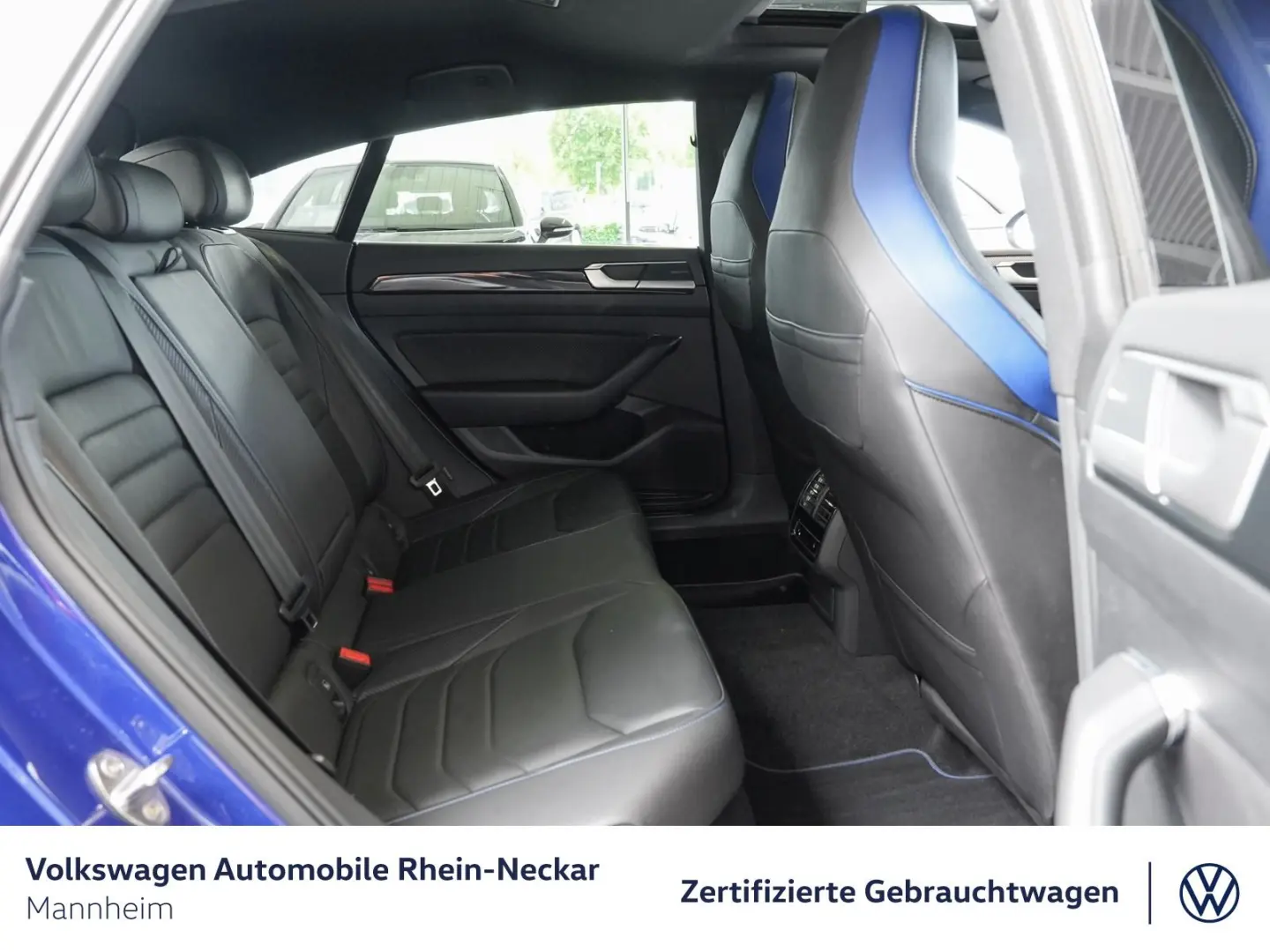 Arteon R 4M 2.0 TSI Sportsitze R Panoramadach Ka