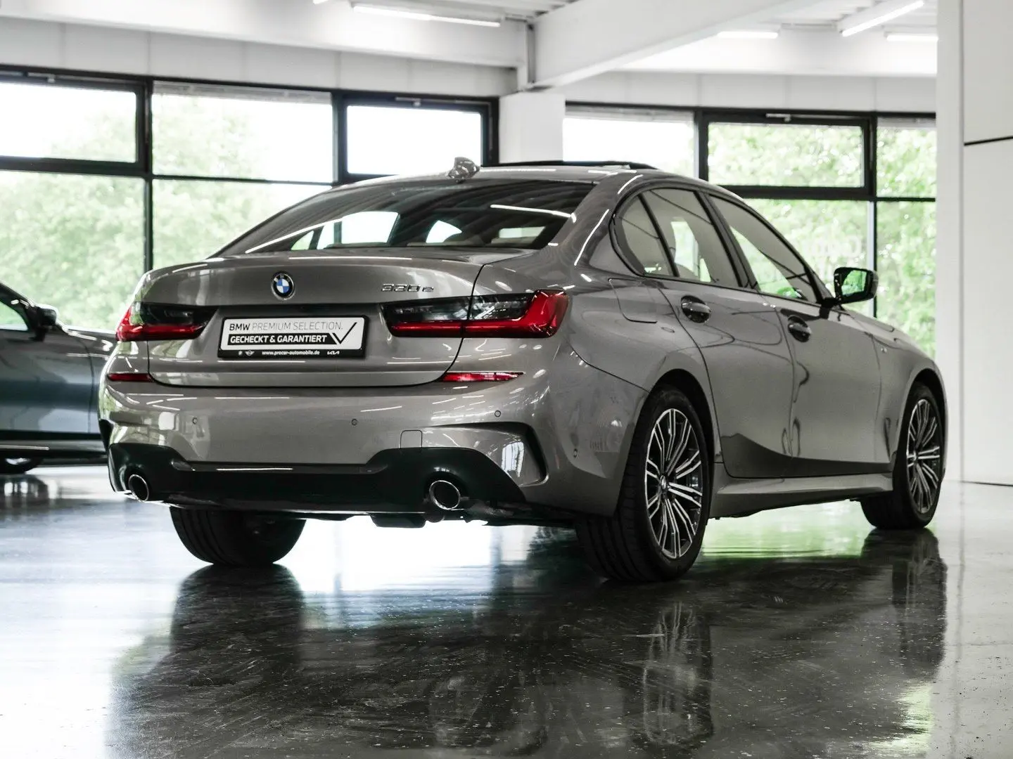330e M-Sport Aut Nav Laser HuD Glasd Komfzg 18