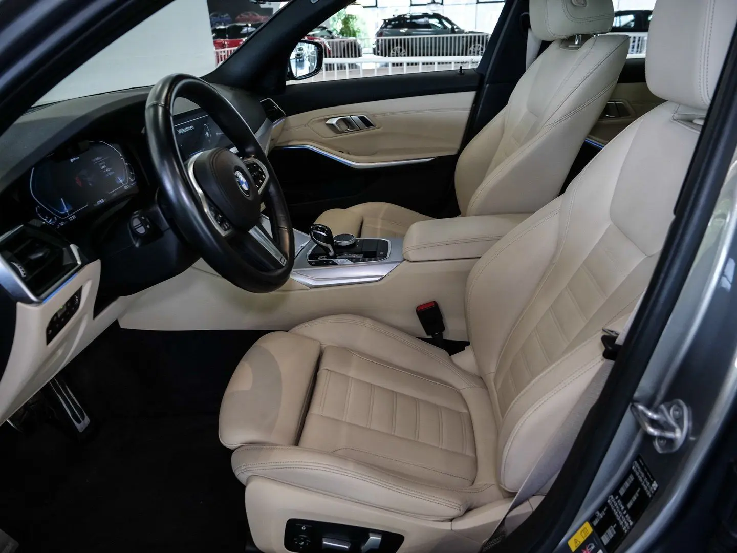330e M-Sport Aut Nav Laser HuD Glasd Komfzg 18