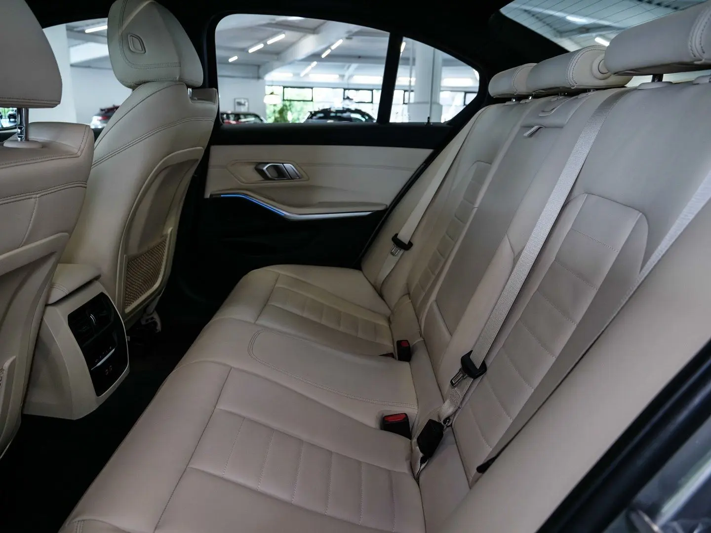 330e M-Sport Aut Nav Laser HuD Glasd Komfzg 18