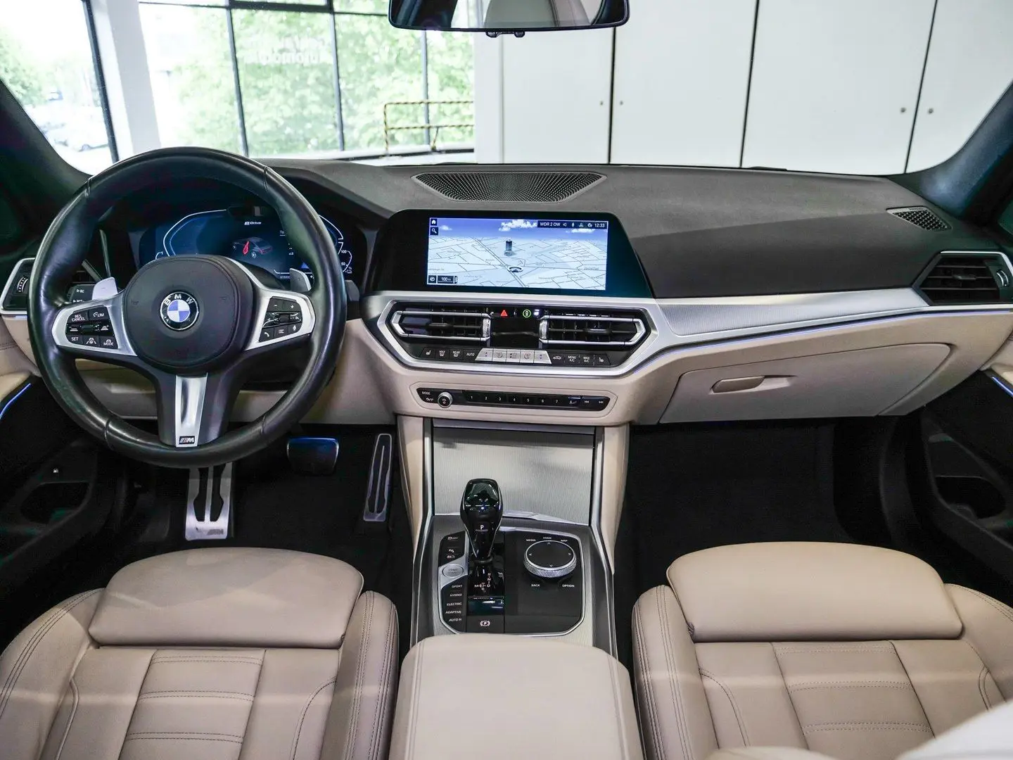 330e M-Sport Aut Nav Laser HuD Glasd Komfzg 18