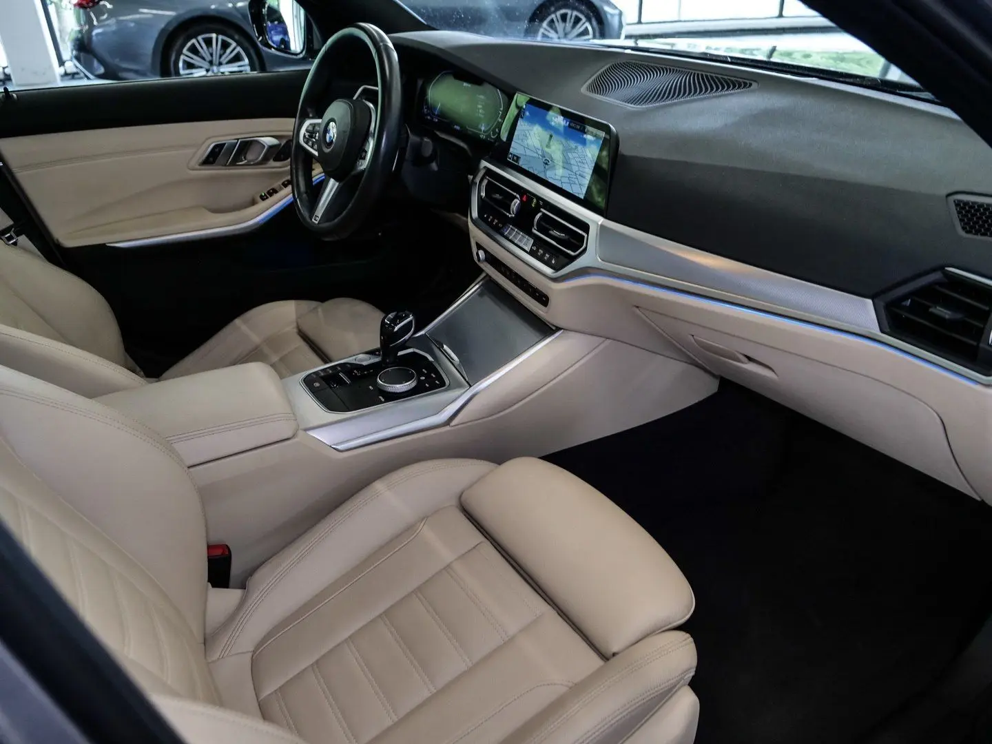 330e M-Sport Aut Nav Laser HuD Glasd Komfzg 18