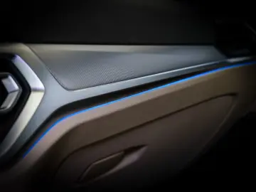 330e M-Sport Aut Nav Laser HuD Glasd Komfzg 18