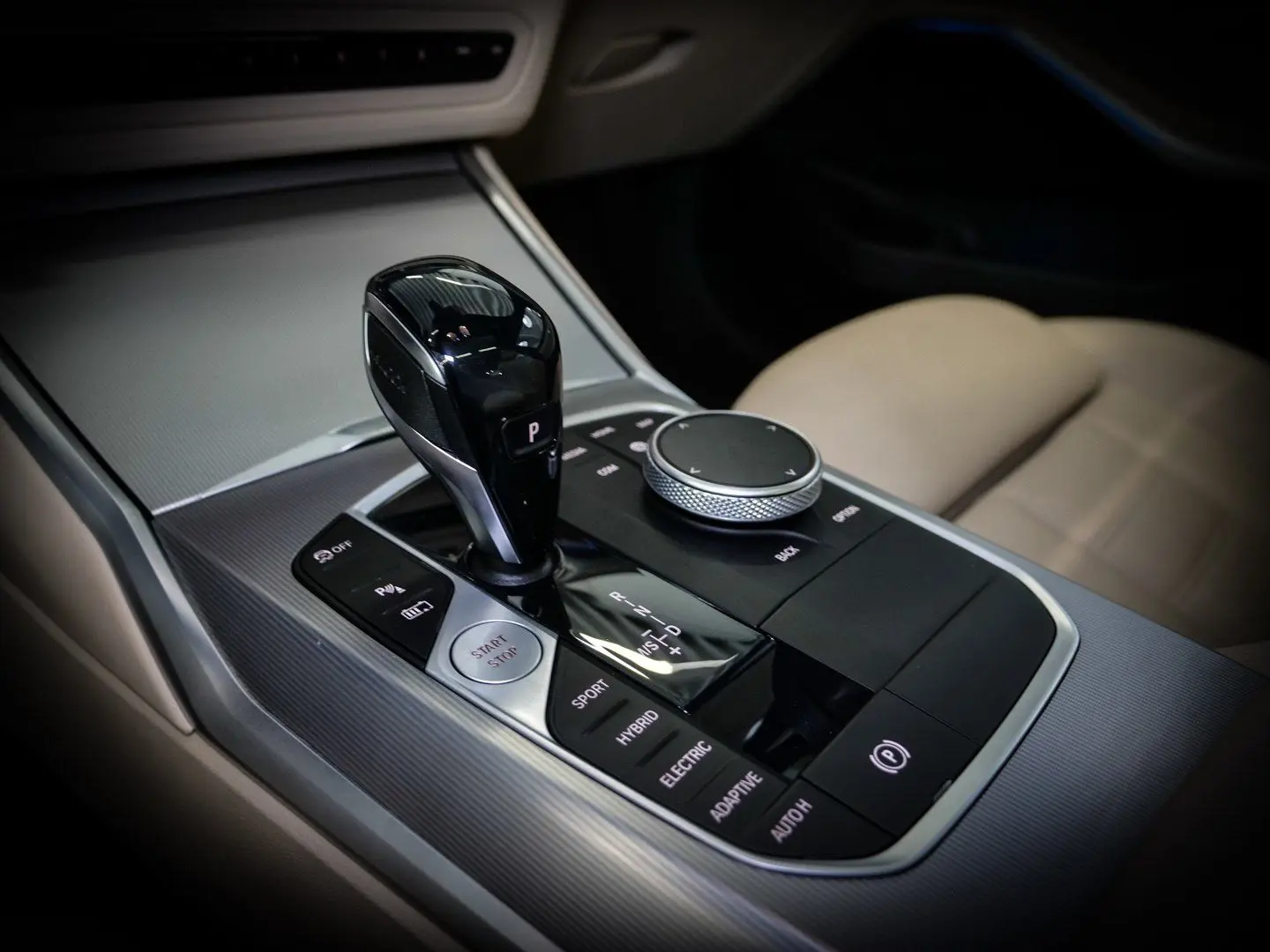 330e M-Sport Aut Nav Laser HuD Glasd Komfzg 18