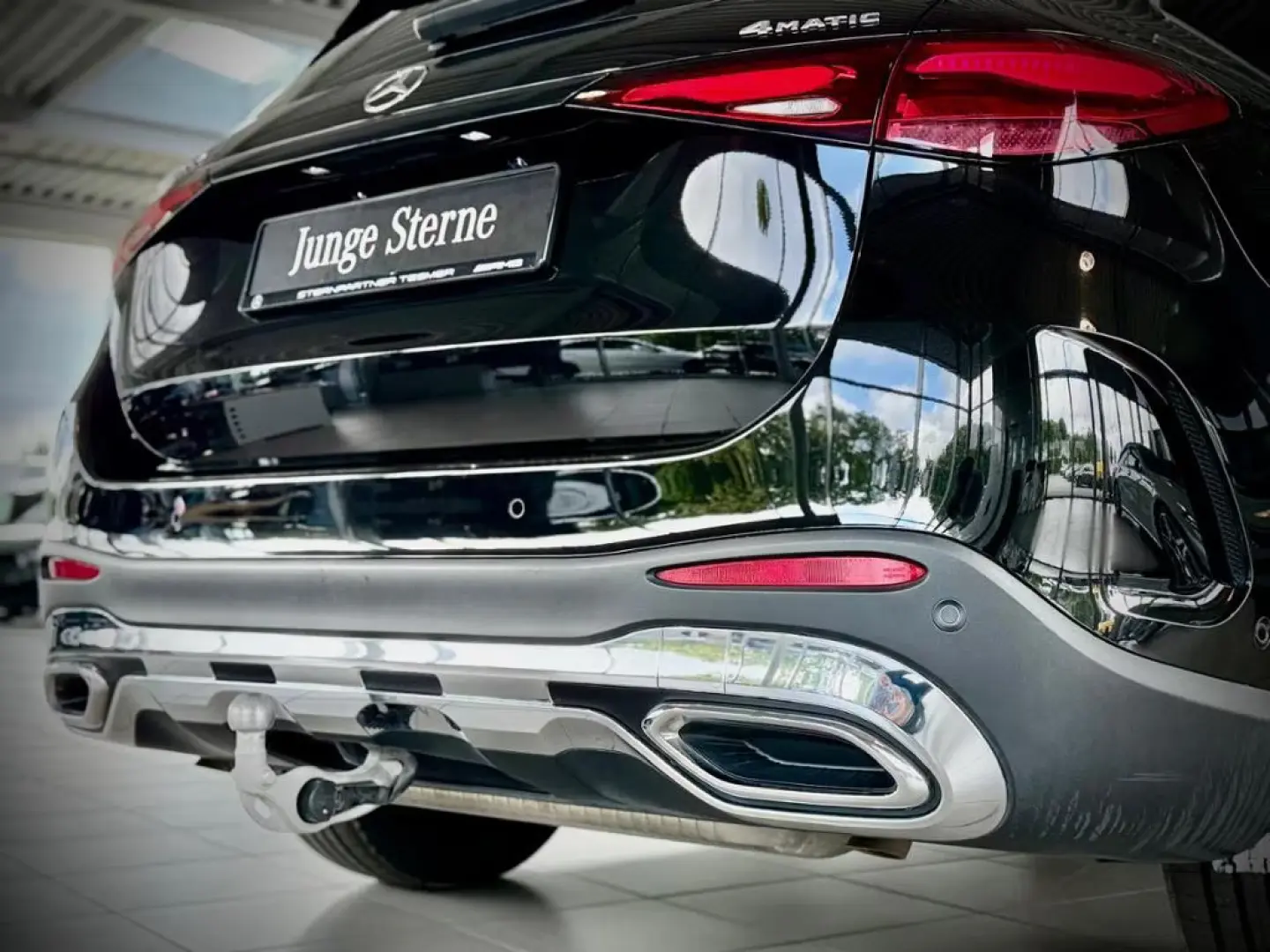 Mercedes-Benz GLC 200 4M AMG+Pano+AHK+Kamera