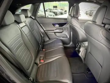 Mercedes-Benz GLC 200 4M AMG+Pano+AHK+Kamera