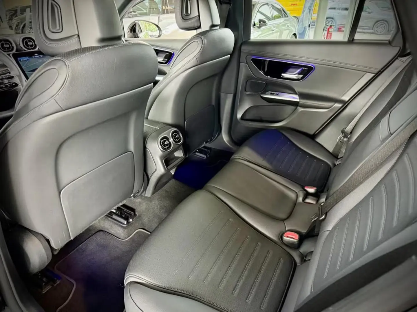 Mercedes-Benz GLC 200 4M AMG+Pano+AHK+Kamera