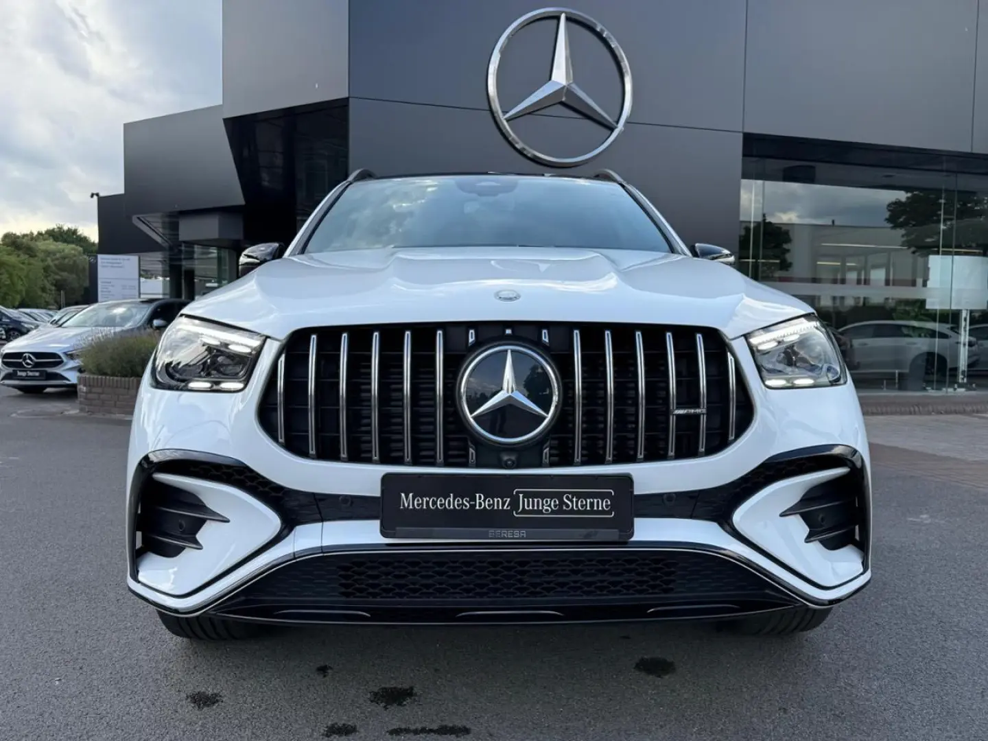 GLE 53 AMG 4M+ Night StHzg AHK Pano HUD 21 Zoll