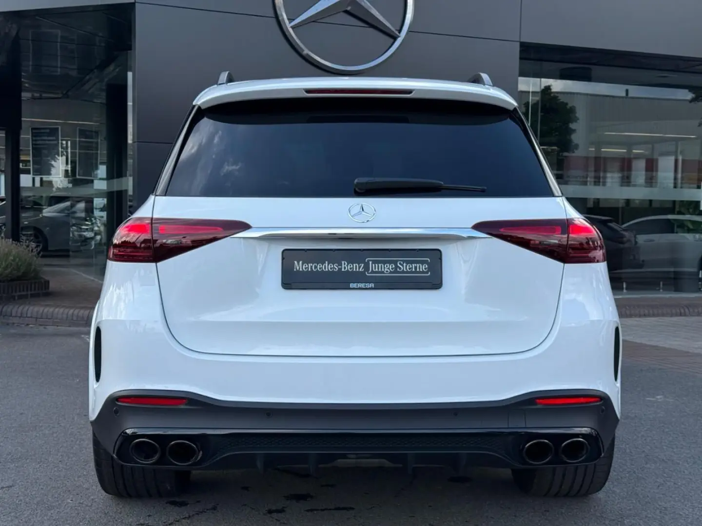 GLE 53 AMG 4M+ Night StHzg AHK Pano HUD 21 Zoll