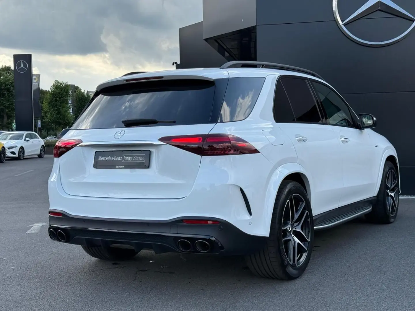 GLE 53 AMG 4M+ Night StHzg AHK Pano HUD 21 Zoll