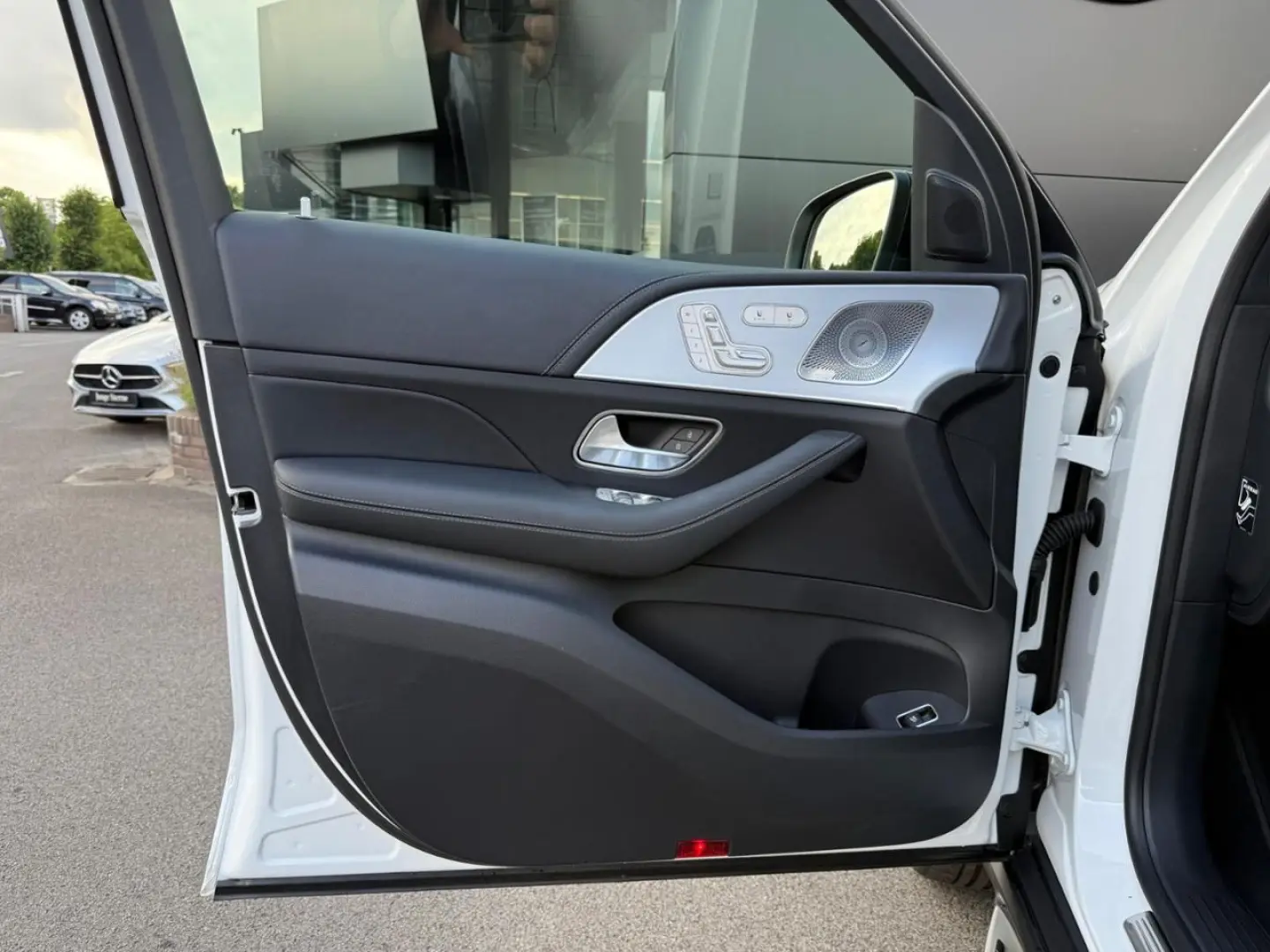 GLE 53 AMG 4M+ Night StHzg AHK Pano HUD 21 Zoll