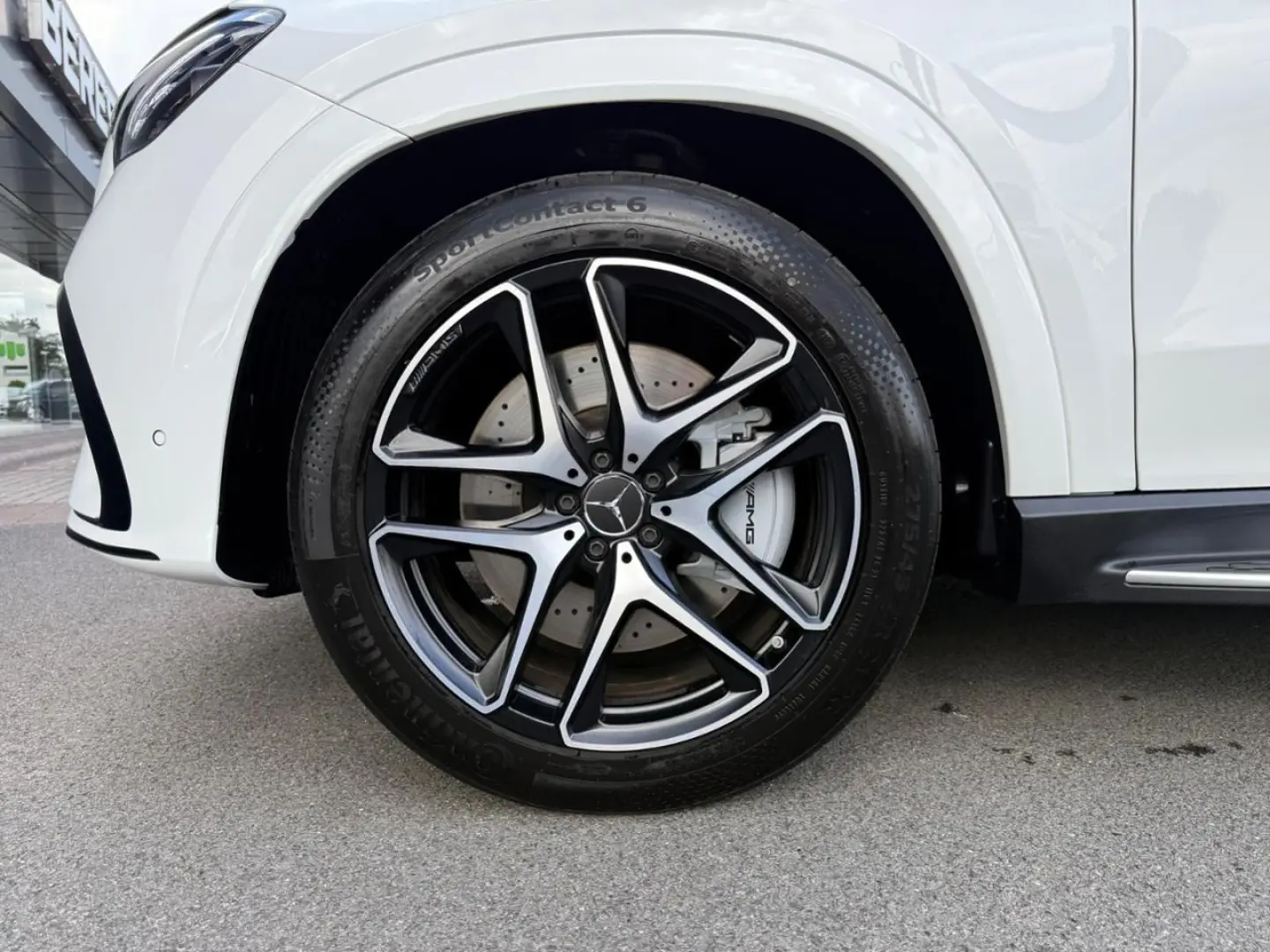 GLE 53 AMG 4M+ Night StHzg AHK Pano HUD 21 Zoll