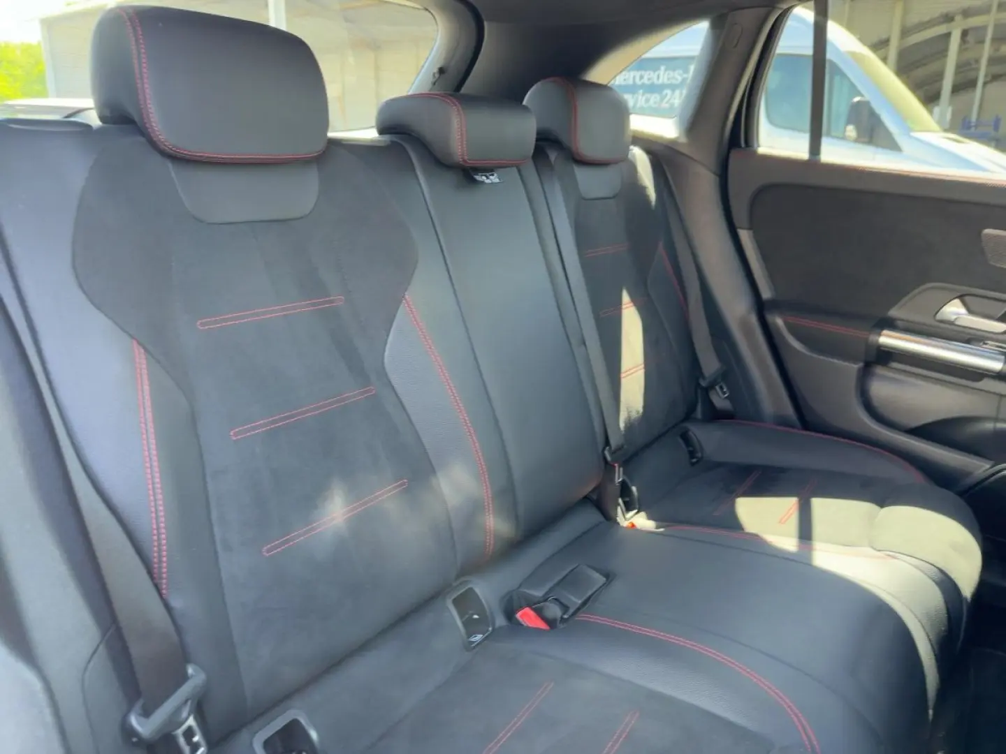 GLA 200 AMG Line +Wide+MBUX+LED+Navi+Cam+AUT+PTS