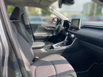 RAV4 2.5 Hybrid Comfort 4x4 AHK, ALLWETTERREIFEN
