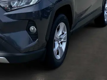 RAV4 2.5 Hybrid Comfort 4x4 AHK, ALLWETTERREIFEN