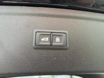 Q5 50 TFSI e quattro advanced *NAVI*OPTIK*SOUND*