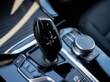 X3 xDrive 30e