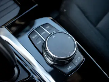 X3 xDrive 30e
