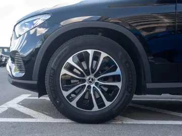 Mercedes-Benz GLC200 4MATIC Avantgarde