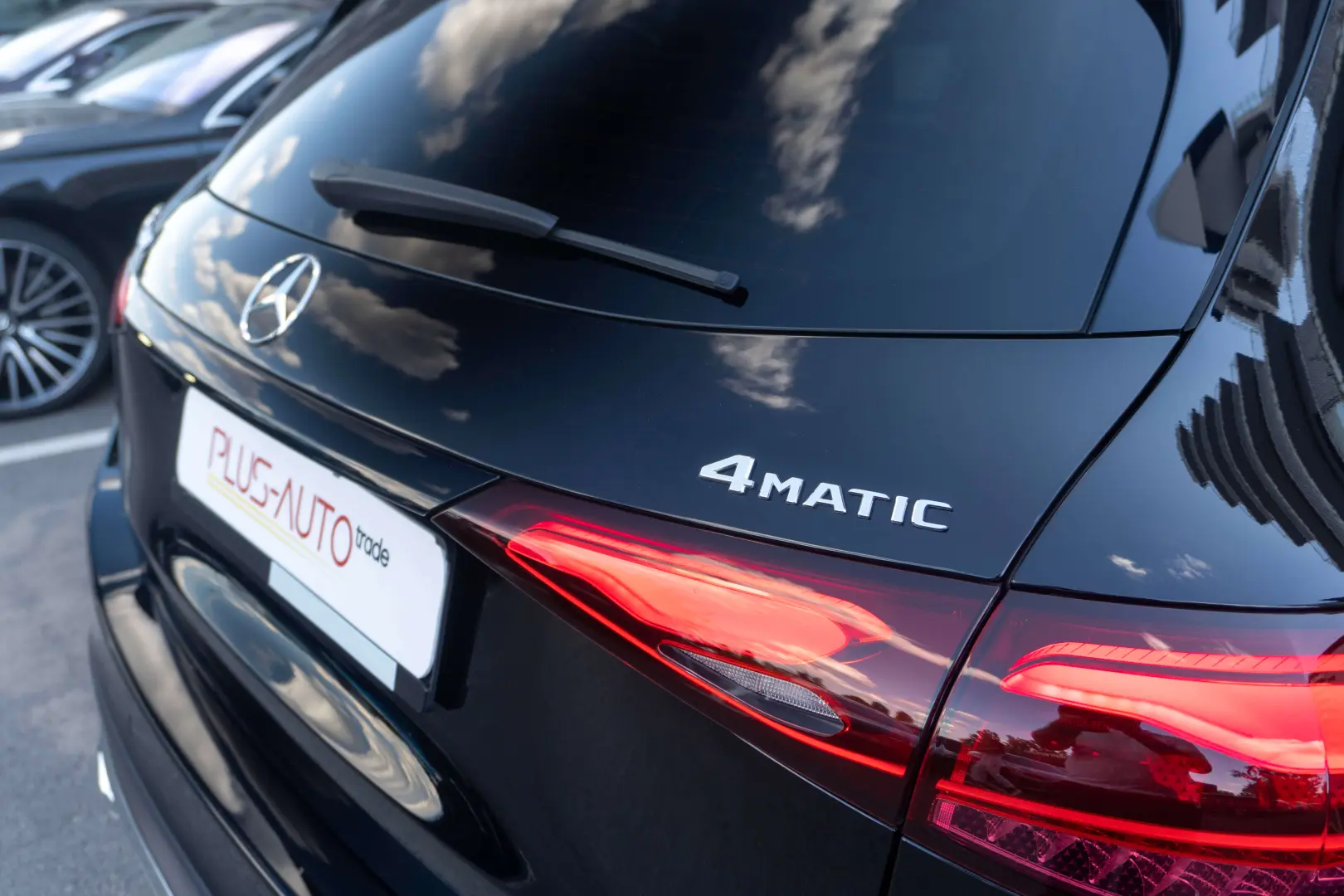 Mercedes-Benz GLC200 4MATIC Avantgarde
