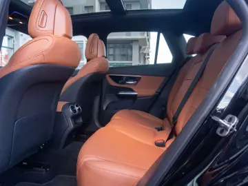 Mercedes-Benz GLC200 4MATIC Avantgarde