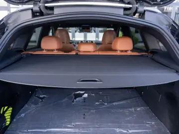 Mercedes-Benz GLC200 4MATIC Avantgarde