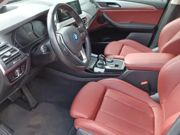 X3 xDrive30e