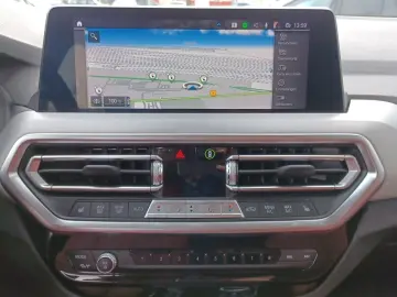 X3 xDrive30e