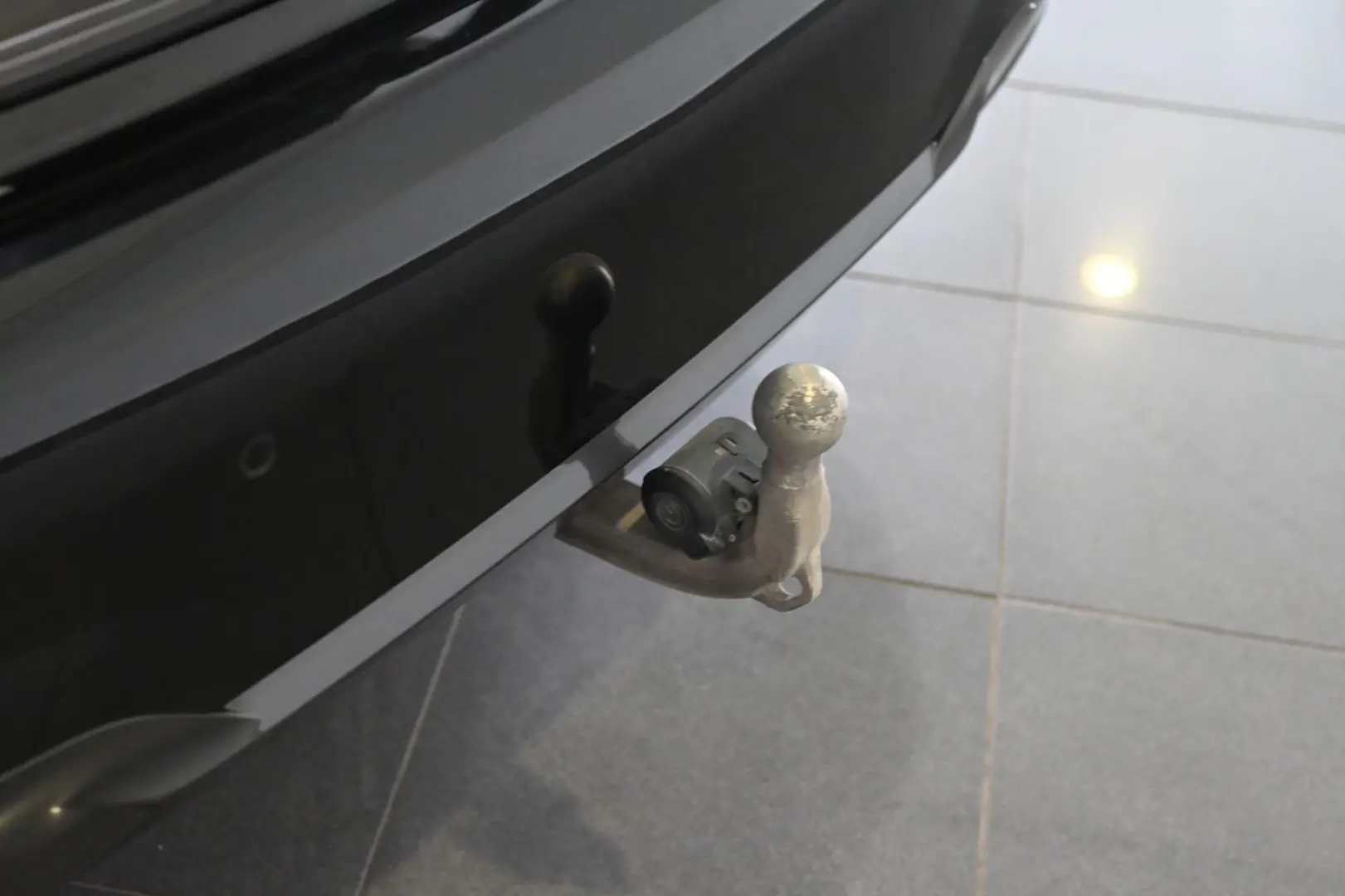 330 e xDrive M Sport M-Sitze M-Bremse AHK 19