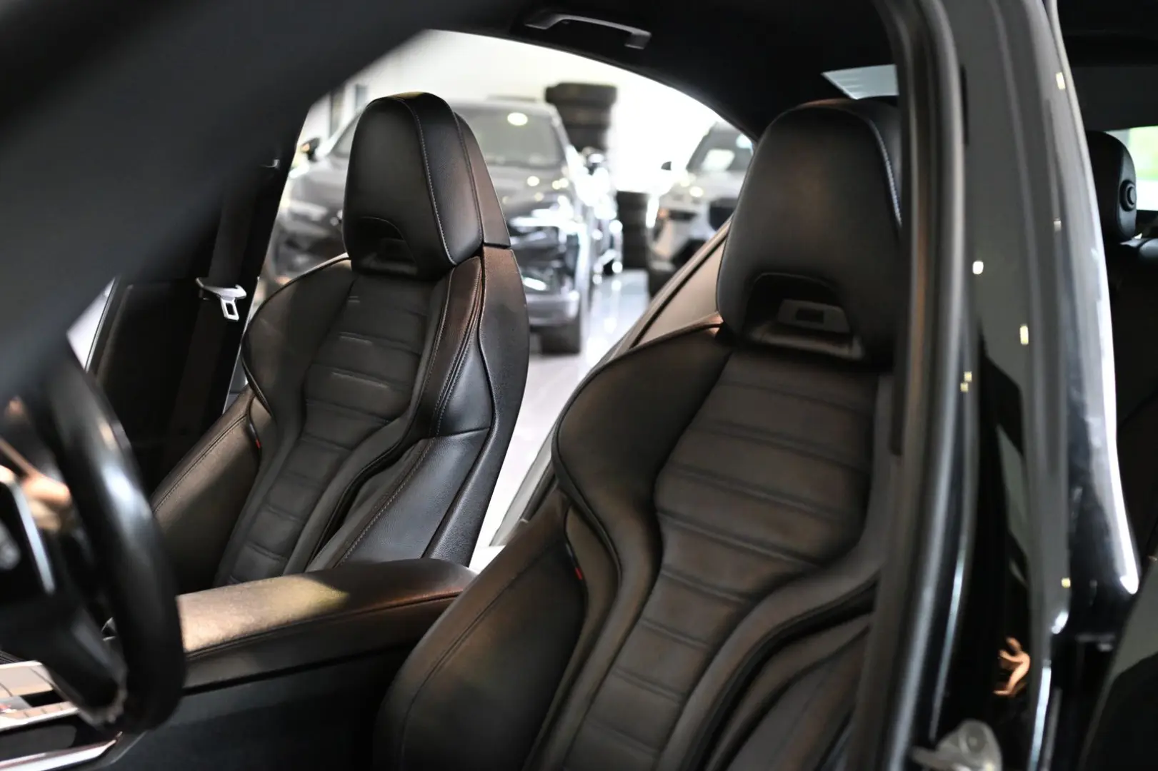 330 e xDrive M Sport M-Sitze M-Bremse AHK 19