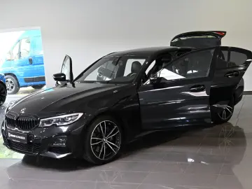 330 e xDrive M Sport M-Sitze M-Bremse AHK 19