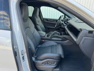 Porsche Cayenne Coupe * BOSE * Pano * 22 Zoll