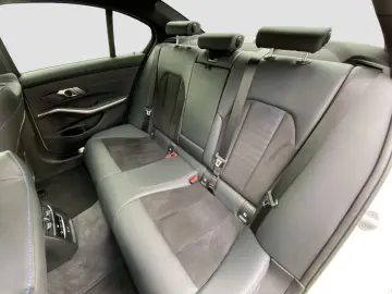 330i xDrive Limousine ///M-Sport ACC SD SpurAss