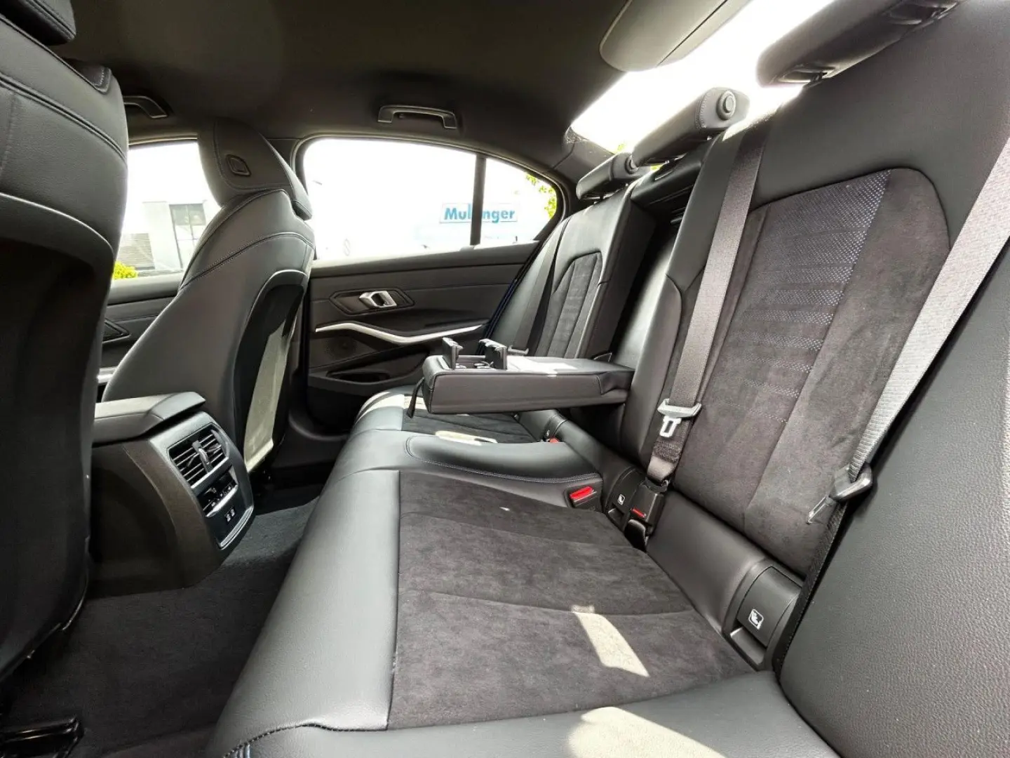 330e xDrive M Sport HUD ACC Kamera HiFi KomfZ.PA