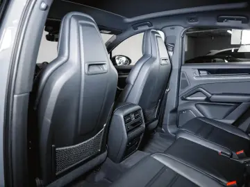 Porsche Cayenne S E-Hybrid Coupé Sport Chrono