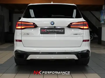 X5 xDrive 45 e M Sport / M-SITZE / B&W / PANO