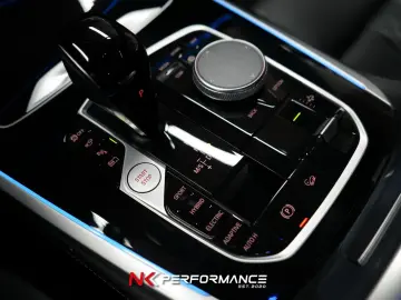 X5 xDrive 45 e M Sport / M-SITZE / B&W / PANO