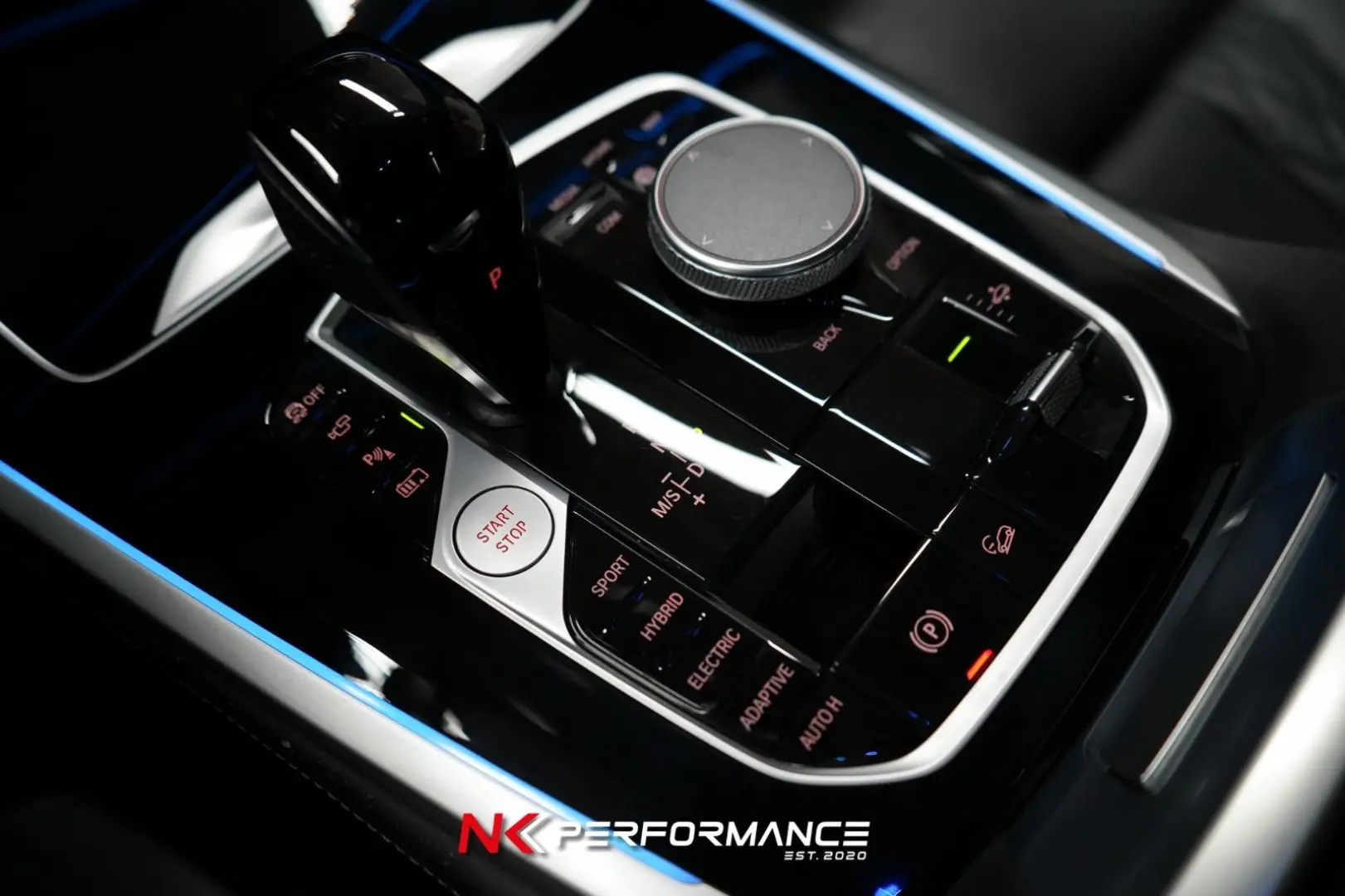 X5 xDrive 45 e M Sport / M-SITZE / B&W / PANO
