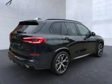 X5 xDrive 30 d M Sport*Luftfederung*21``*Pano*
