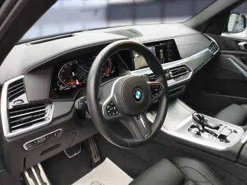 X5 xDrive 30 d M Sport*Luftfederung*21``*Pano*