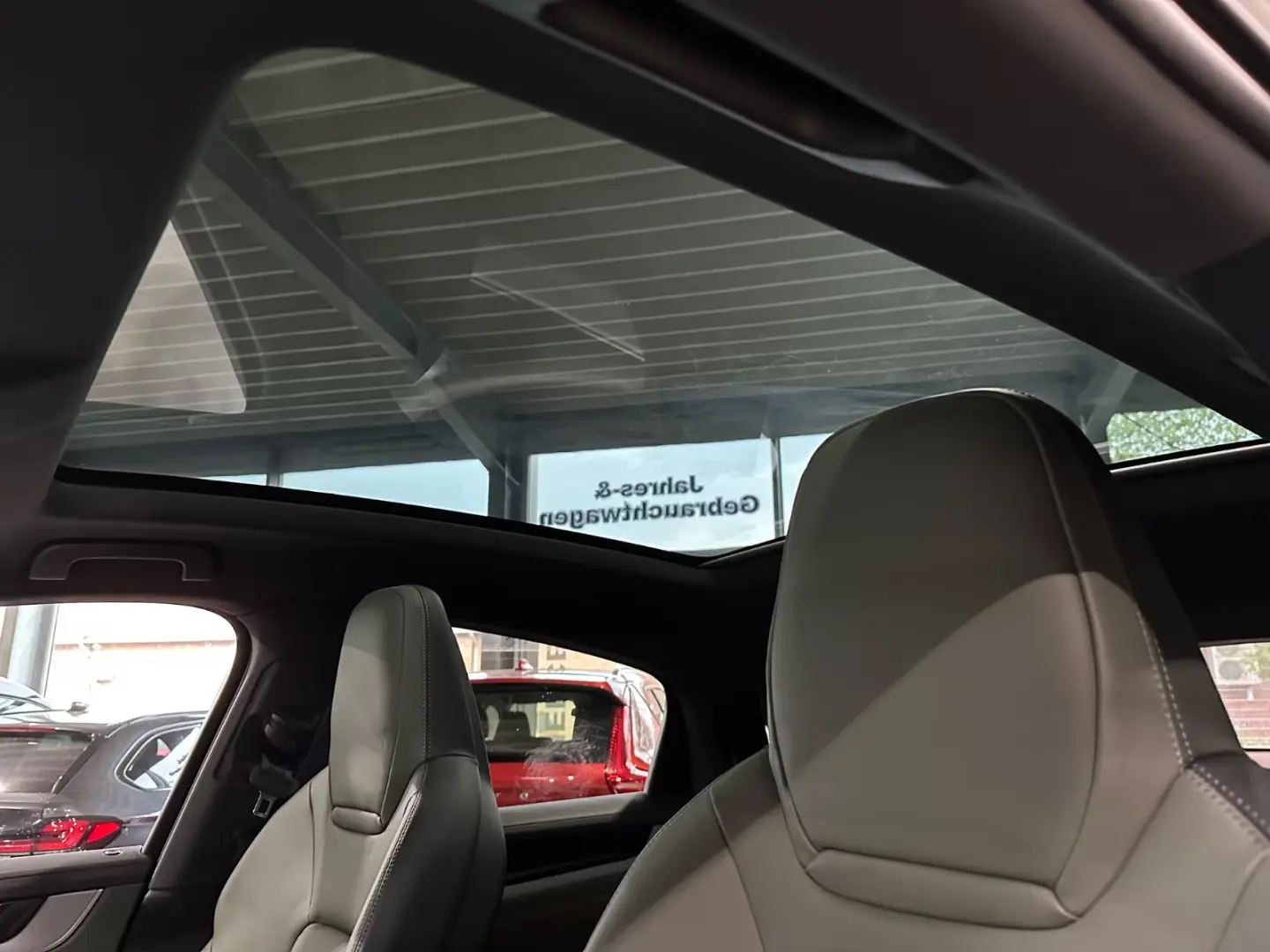 Porsche Cayenne Coupe S E-Hybrid HUD
