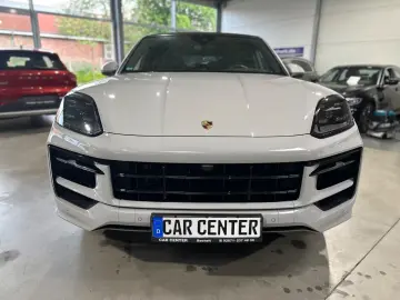Porsche Cayenne Coupe S E-Hybrid HUD