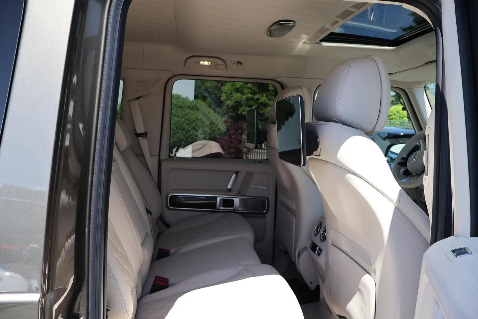 G 63 AMG MANUFAKTUR Superior-A22-NightPak.-ACC